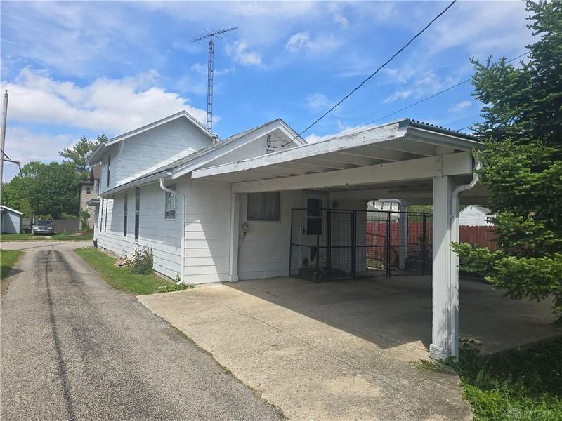 207 E Main Street, New Paris, OH 45347 Photo 3