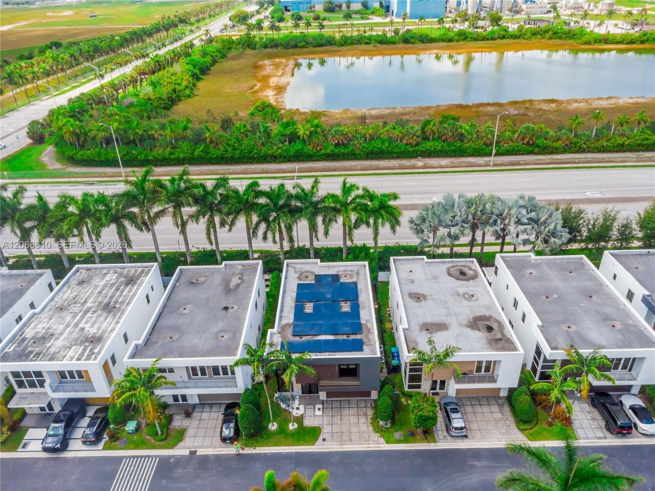 9730 NW 74th Ter , Doral, FL 33178 Photo