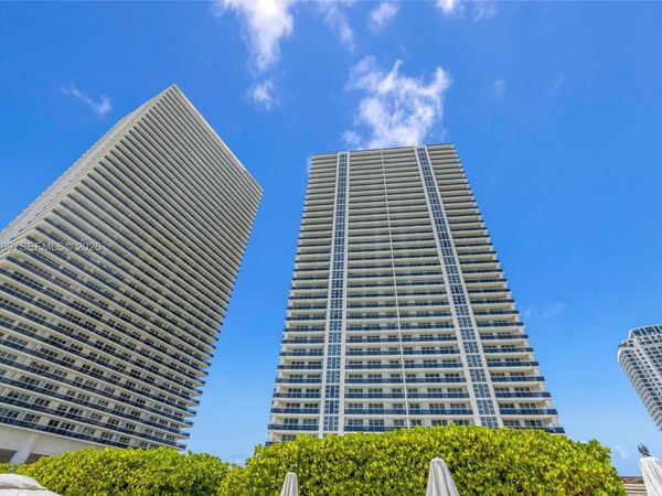 1800 S Ocean Dr , Unit 1108, Hallandale Beach, FL 33009