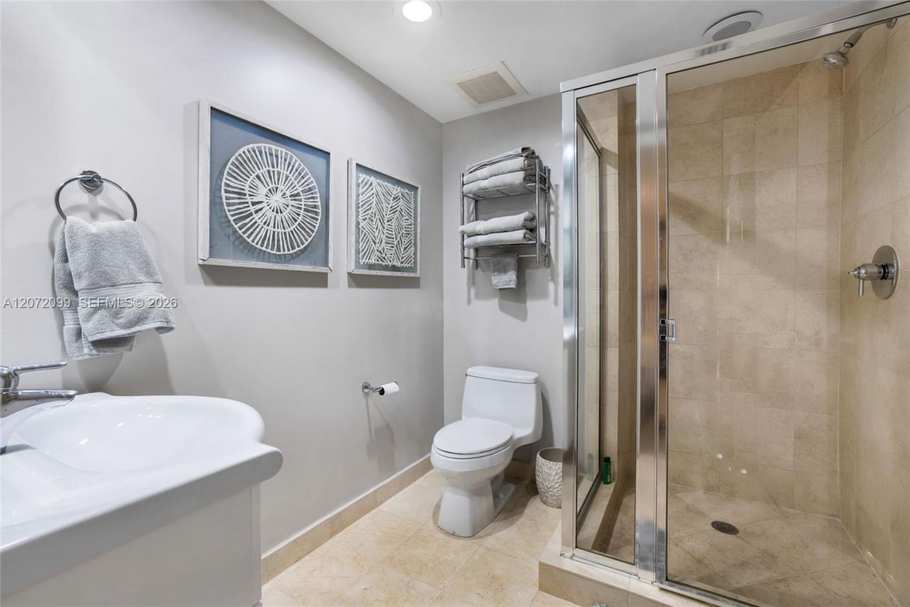 1800 S Ocean Dr , Unit 1108, Hallandale Beach, FL 33009 Photo
