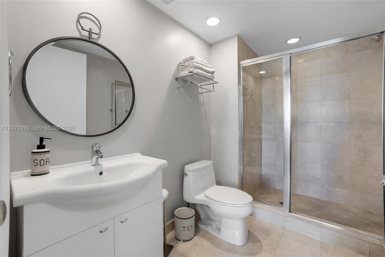 1800 S Ocean Dr , Unit 1108, Hallandale Beach, FL 33009 Photo