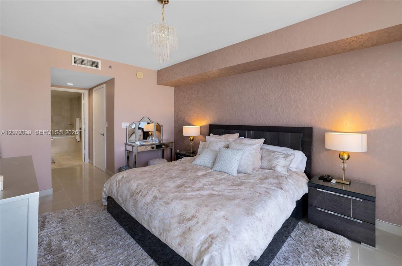 1800 S Ocean Dr , Unit 1108, Hallandale Beach, FL 33009 Photo