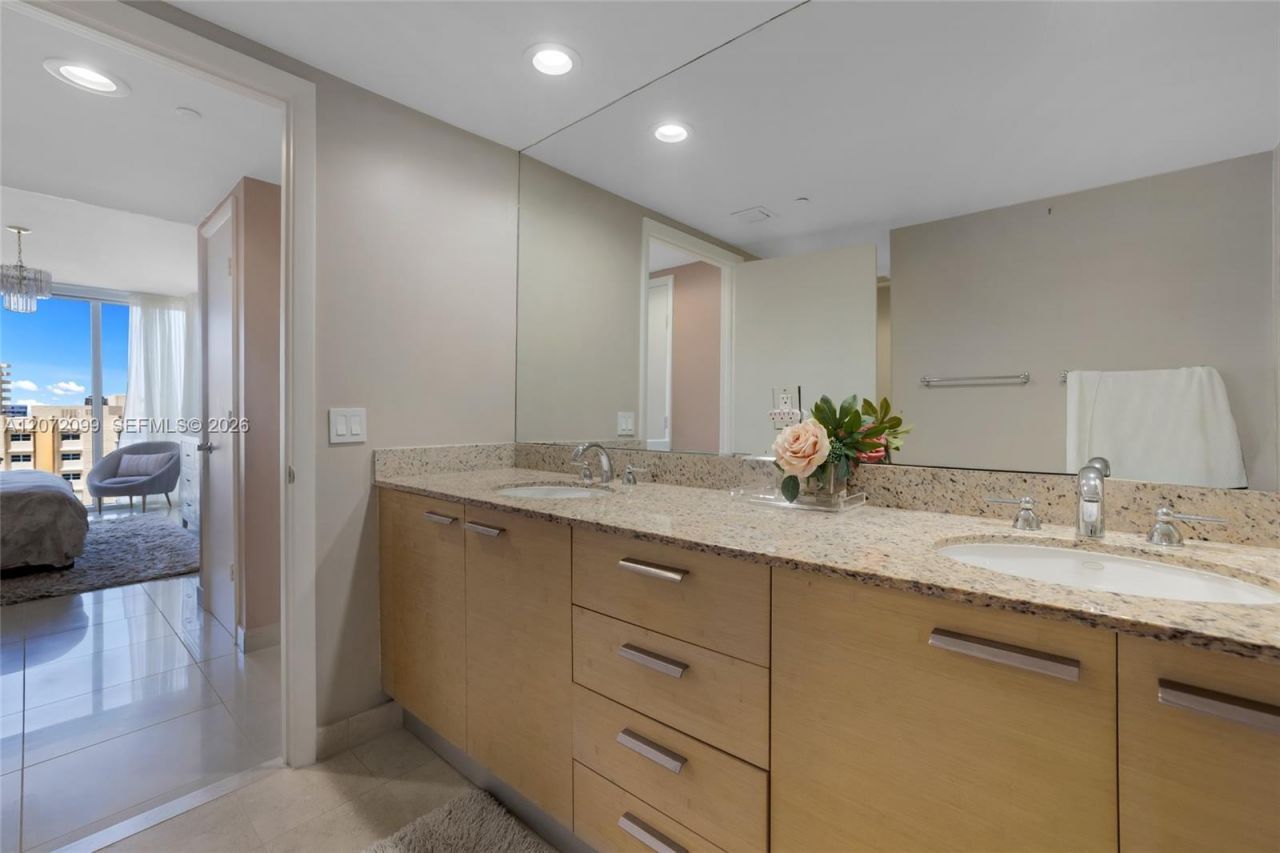 1800 S Ocean Dr , Unit 1108, Hallandale Beach, FL 33009 Photo