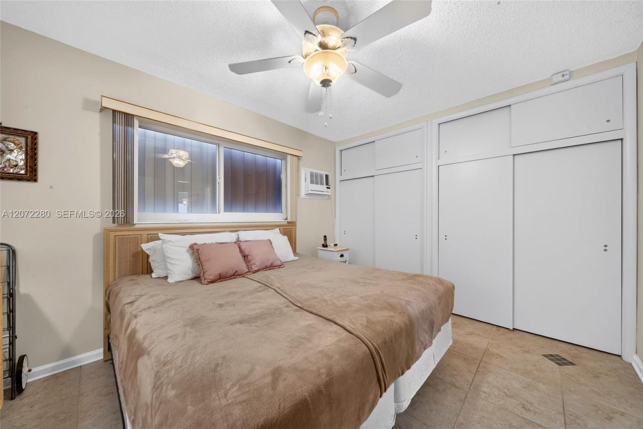 1001 Atlantic Shores Blvd , Unit 110, Hallandale Beach, FL 33009 Photo