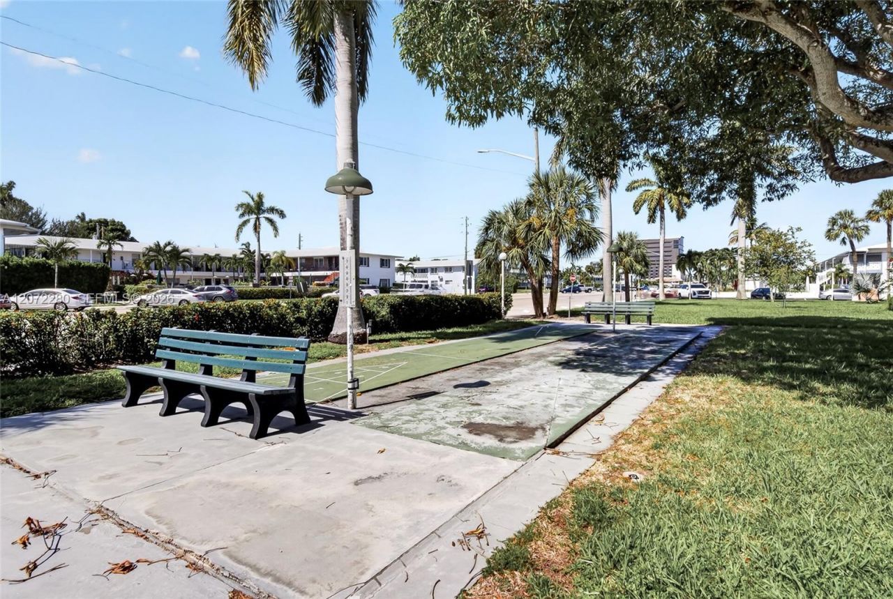1001 Atlantic Shores Blvd , Unit 110, Hallandale Beach, FL 33009 Photo