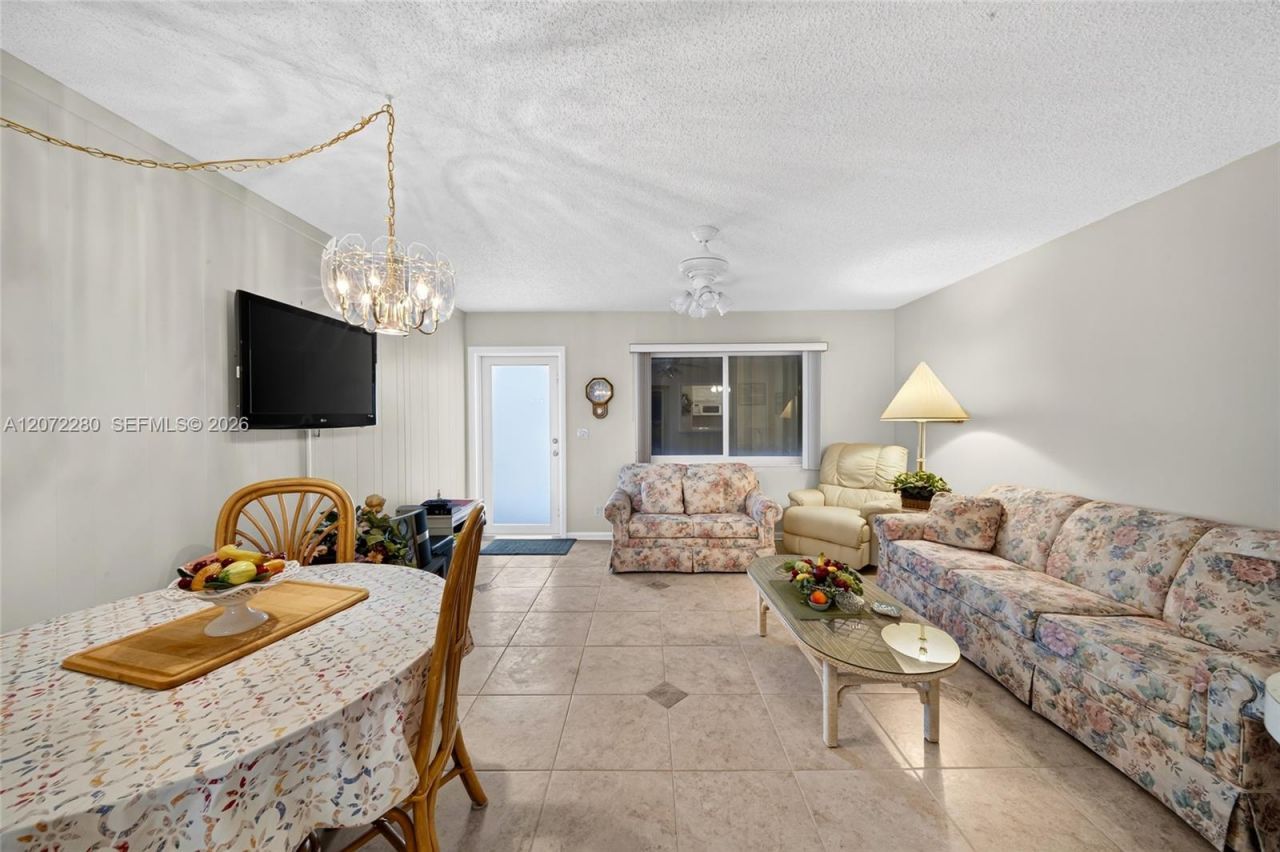 1001 Atlantic Shores Blvd , Unit 110, Hallandale Beach, FL 33009 Photo