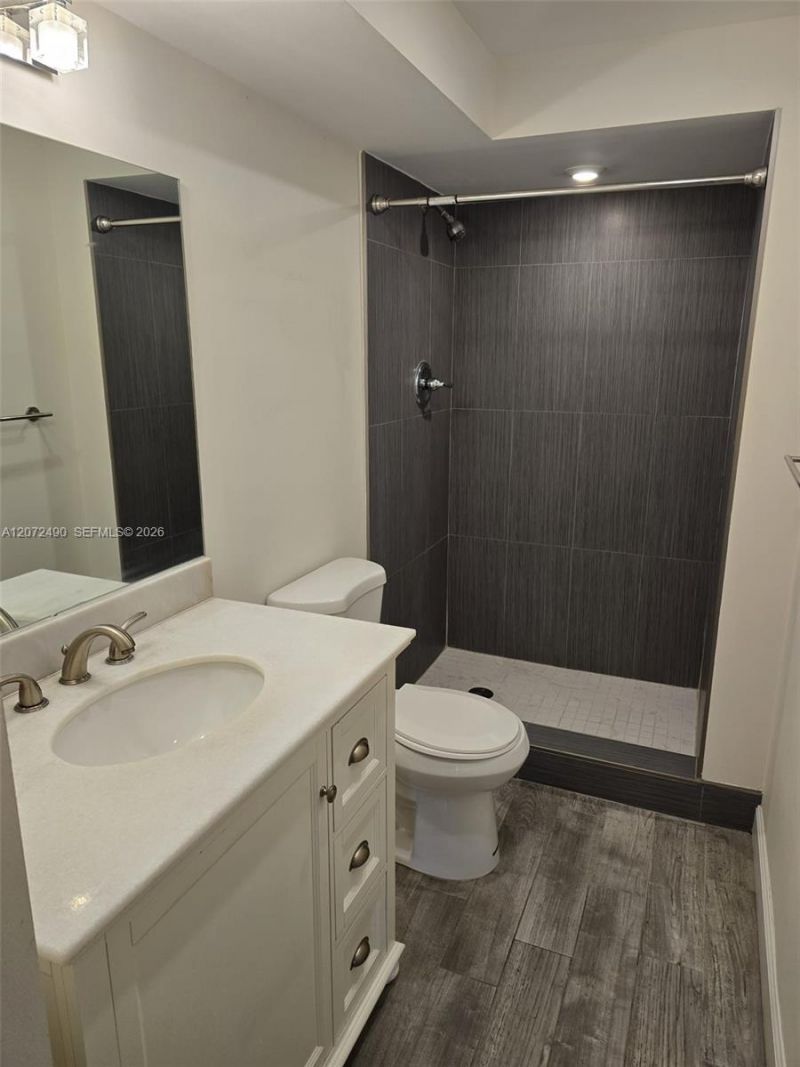 470 NW 20th St , Unit 201, Boca Raton, FL 33431 Photo