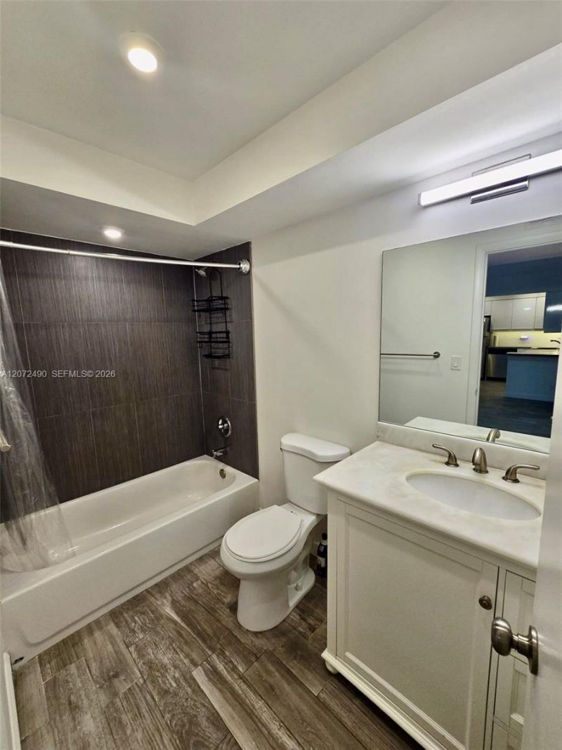470 NW 20th St , Unit 201, Boca Raton, FL 33431 Photo