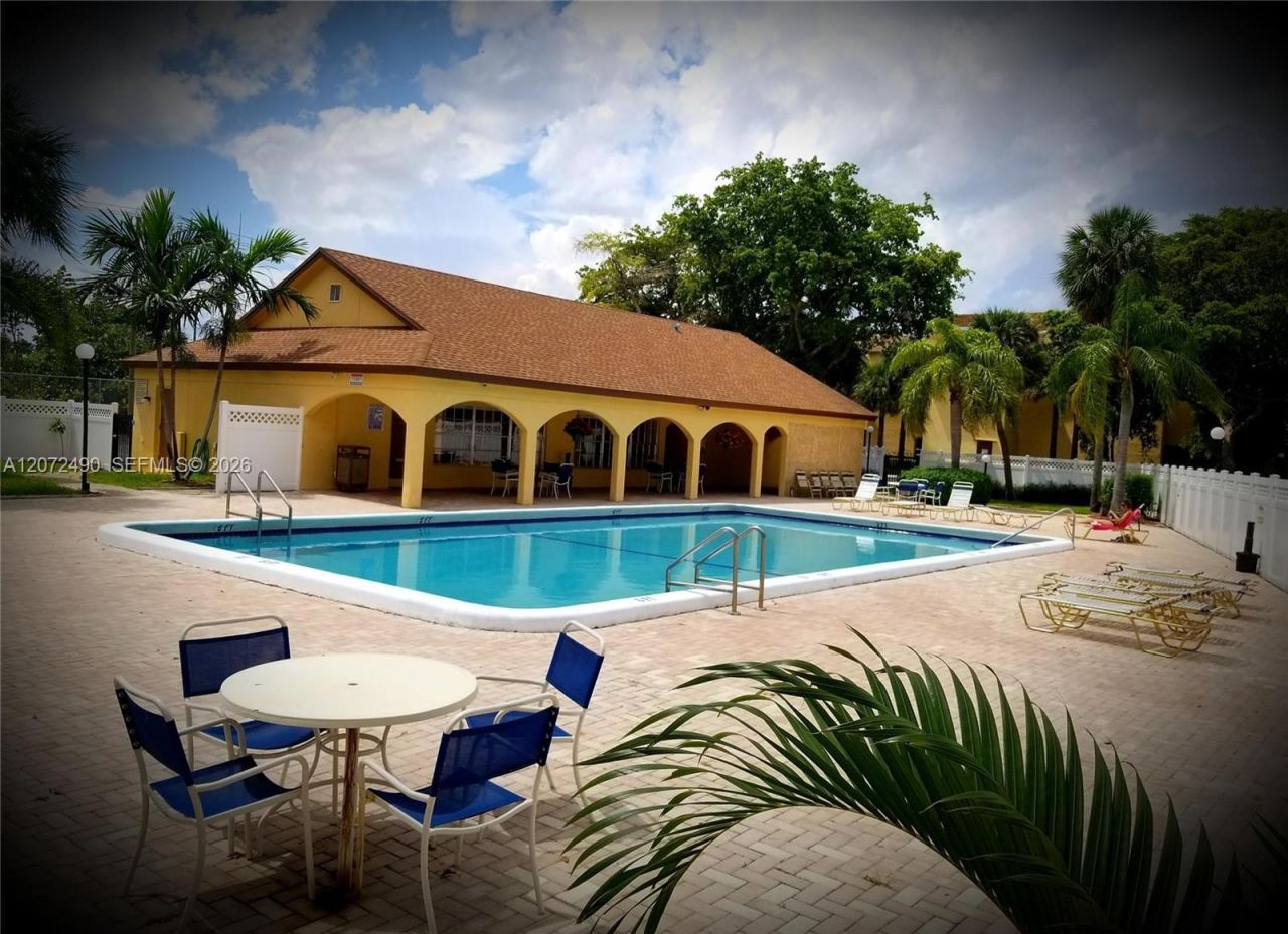 470 NW 20th St , Unit 201, Boca Raton, FL 33431 Photo