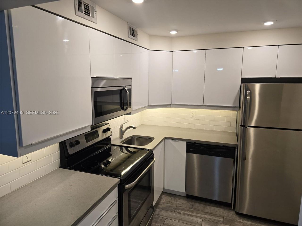 470 NW 20th St , Unit 201, Boca Raton, FL 33431 Photo