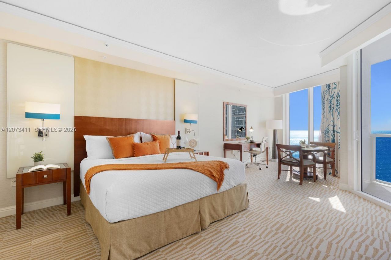18001 Collins Ave , Unit 1514, Sunny Isles Beach, FL 33160 Photo