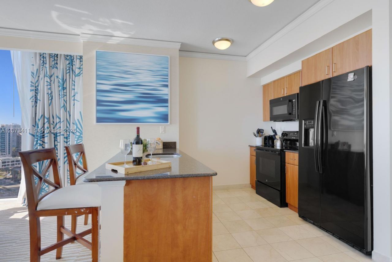 18001 Collins Ave , Unit 1514, Sunny Isles Beach, FL 33160 Photo