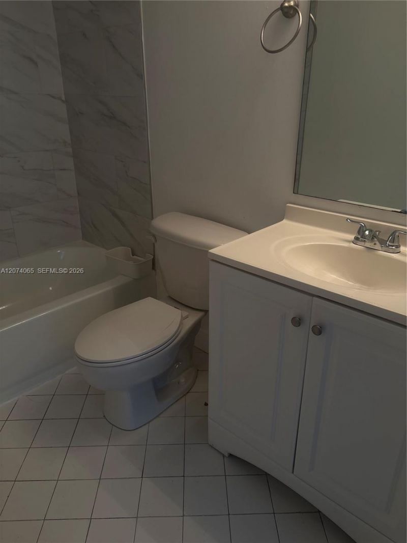 2910 SE 13th Rd , Unit 105-44, Homestead, FL 33035 Photo