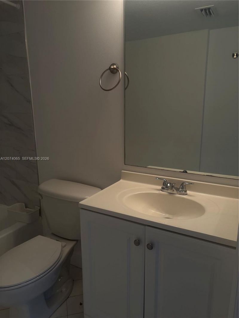 2910 SE 13th Rd , Unit 105-44, Homestead, FL 33035 Photo