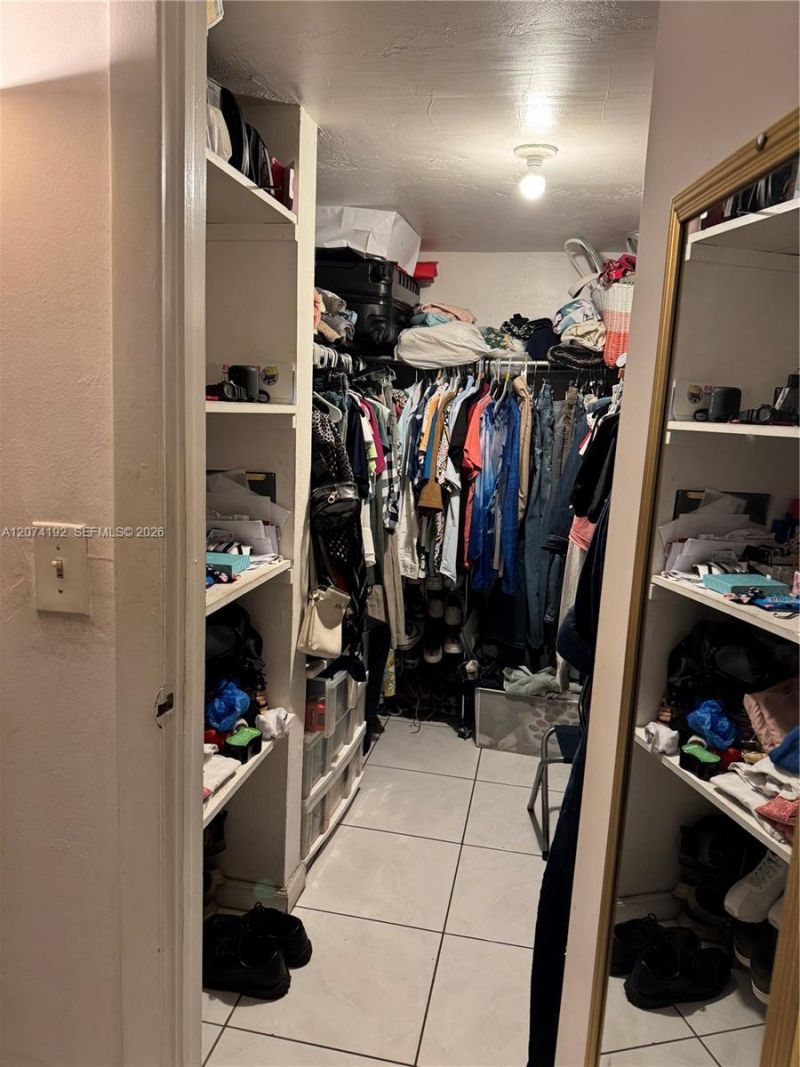 10395 N Kendall Dr, Unit V1, Miami, FL 33176 Photo