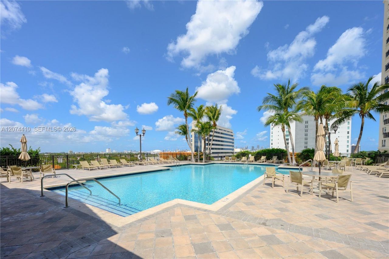 3232 Coral Way , Unit 1507, Miami, FL 33145 Photo