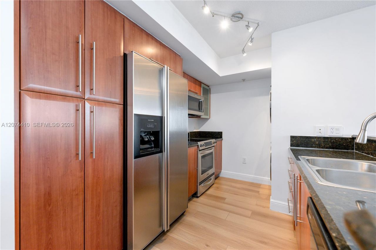 3232 Coral Way , Unit 1507, Miami, FL 33145 Photo