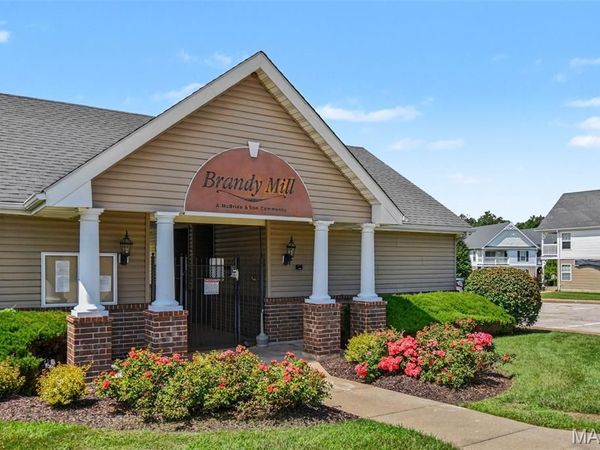 147 Brandy Mill Circle , Unit 25E, High Ridge, MO 63049