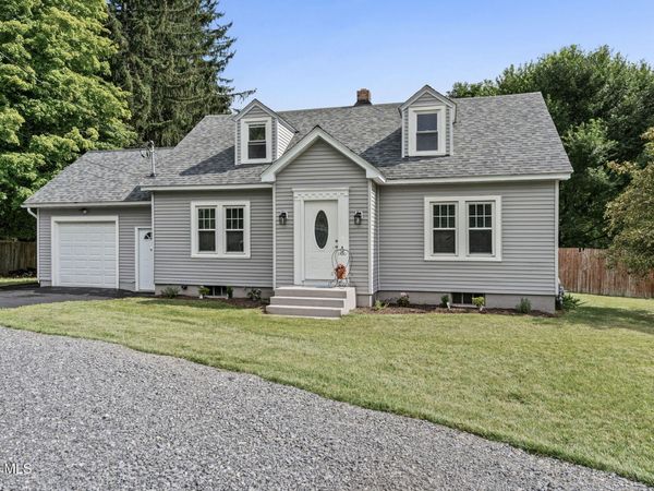 502 Swaggertown Road, Schenectady, NY 12302