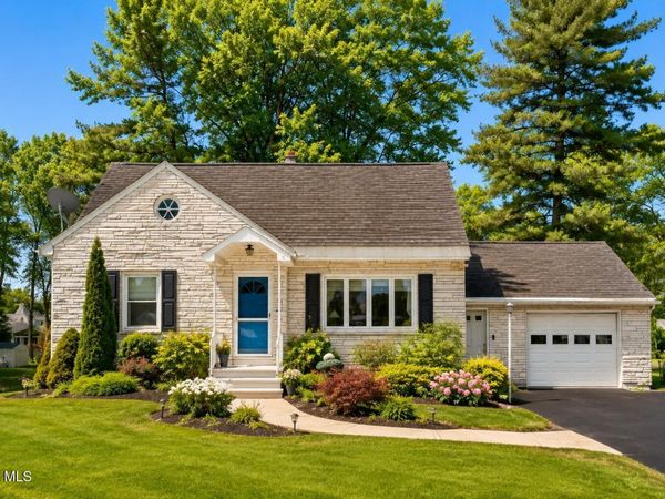 226 Consaul Road, Albany, NY 12205