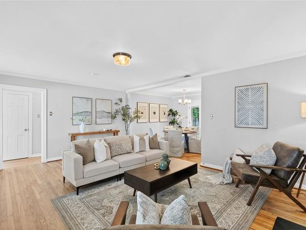 649 Peavy Road, Dallas, TX 75218