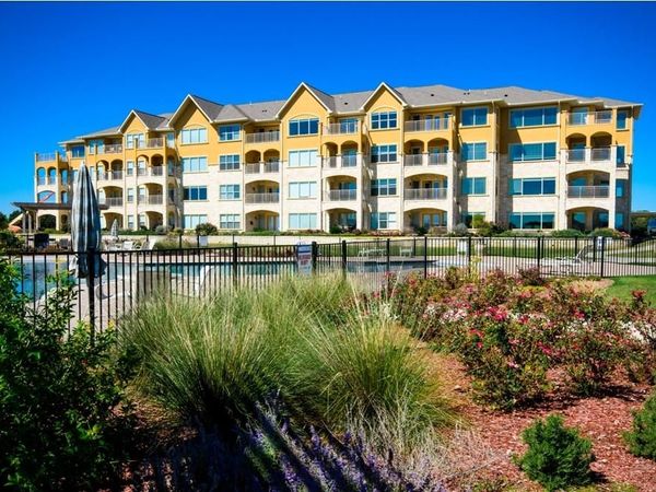 9900 Northshore Boulevard, Unit 3304, Corsicana, TX 75109