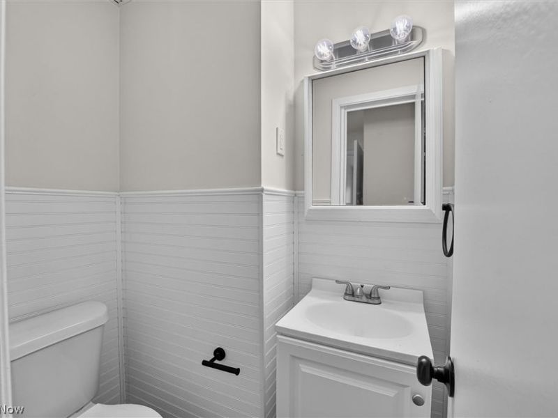 4223 Canterbury Road, North Olmsted, OH 44070 Photo 23