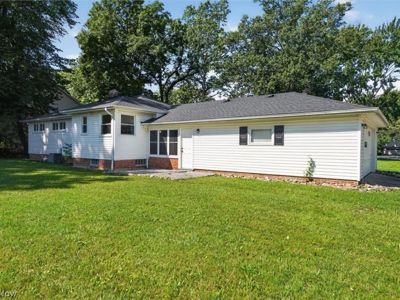 4223 Canterbury Road, North Olmsted, OH 44070 Photo 44