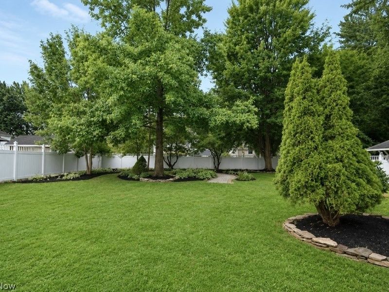 1654 Duffton Lane , Painesville Township, OH 44077 Photo 44