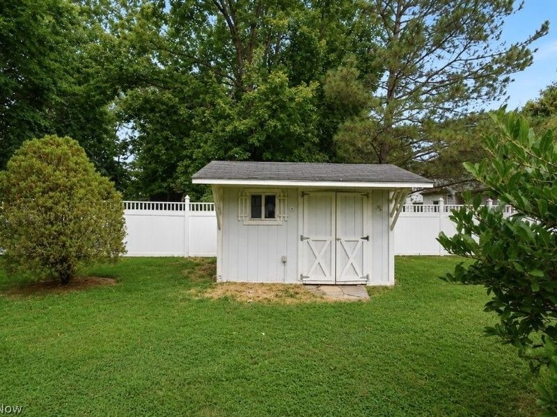 1654 Duffton Lane , Painesville Township, OH 44077 Photo 48