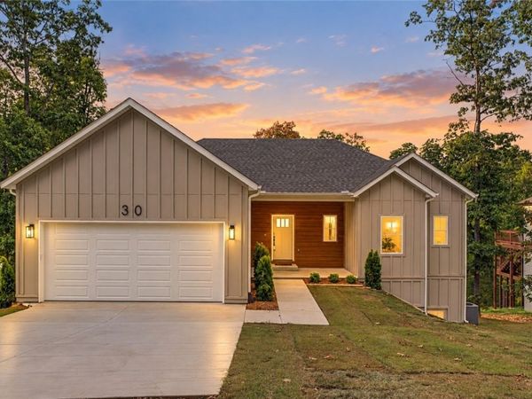 30 Bridlington Drive, Bella Vista, AR 72714