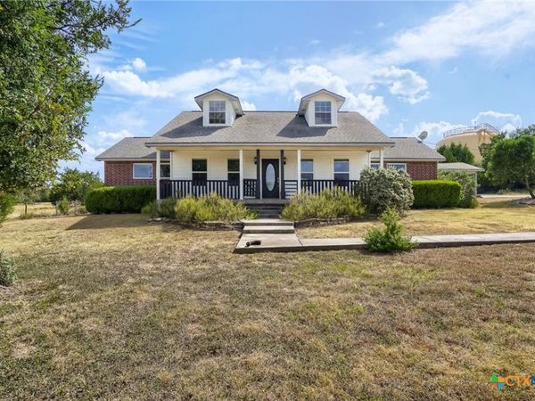 162 Arnold Drive , Canyon Lake, TX 78133
