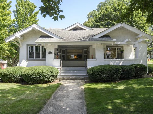 121 N Hartwell Ave, Waukesha, WI 53186