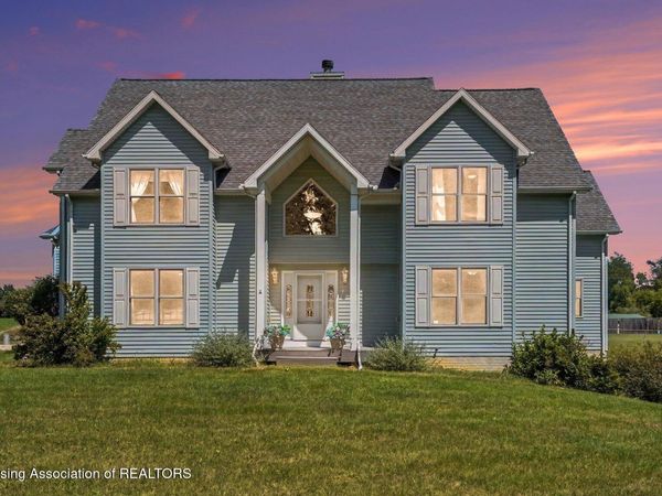 16200 Walker Road, Grass Lake, MI 49240