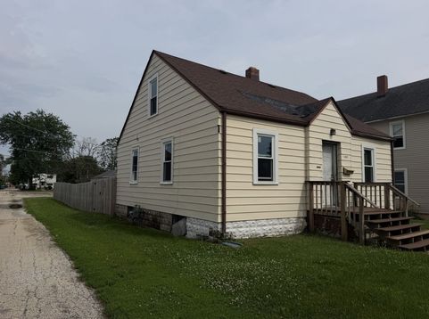 Main Photo