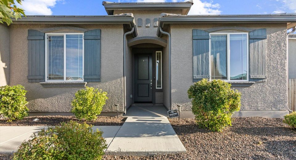 1054 Iron King Drive, Sparks, NV 89441 Photo