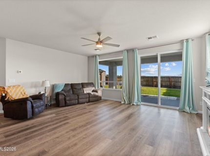 1054 Iron King Drive, Sparks, NV 89441 Photo