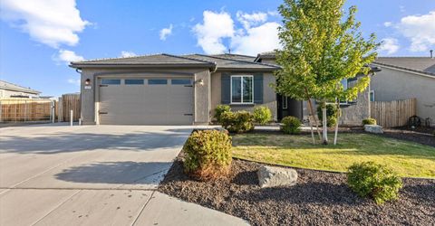 1054 Iron King Drive, Sparks, NV 89441 Photo