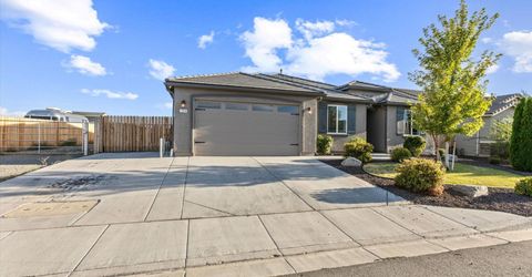 1054 Iron King Drive, Sparks, NV 89441 Photo