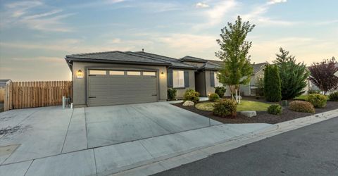 1054 Iron King Drive, Sparks, NV 89441 Photo