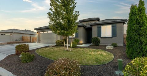 1054 Iron King Drive, Sparks, NV 89441 Photo