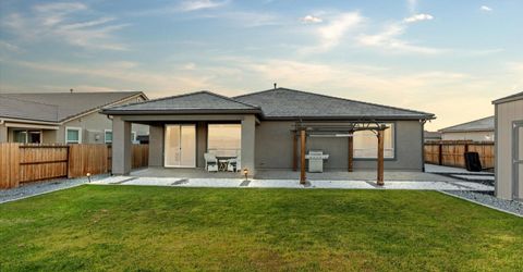 1054 Iron King Drive, Sparks, NV 89441 Photo