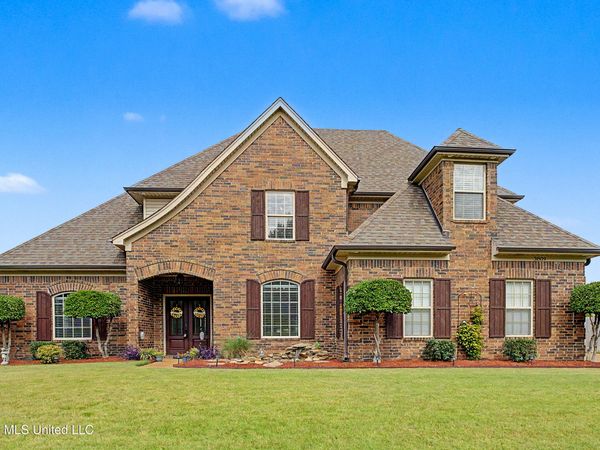 3809 Cherry Lake Cove, Southaven, MS 38672