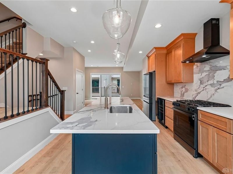 3908 Edwards Road, Unit B, Cincinnati, OH 45209 Photo 12