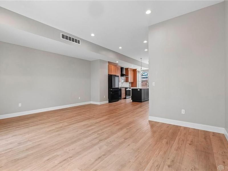 3908 Edwards Road, Unit B, Cincinnati, OH 45209 Photo 19
