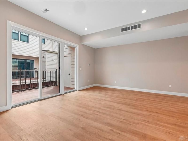 3908 Edwards Road, Unit B, Cincinnati, OH 45209 Photo 22