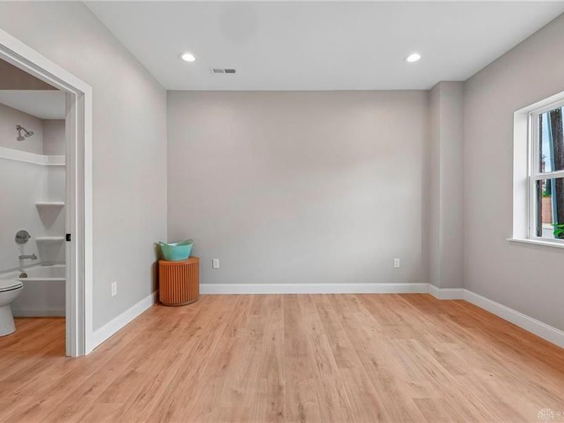 3908 Edwards Road, Unit B, Cincinnati, OH 45209 Photo 41