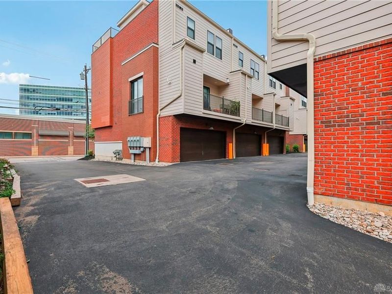 3908 Edwards Road, Unit B, Cincinnati, OH 45209 Photo 46