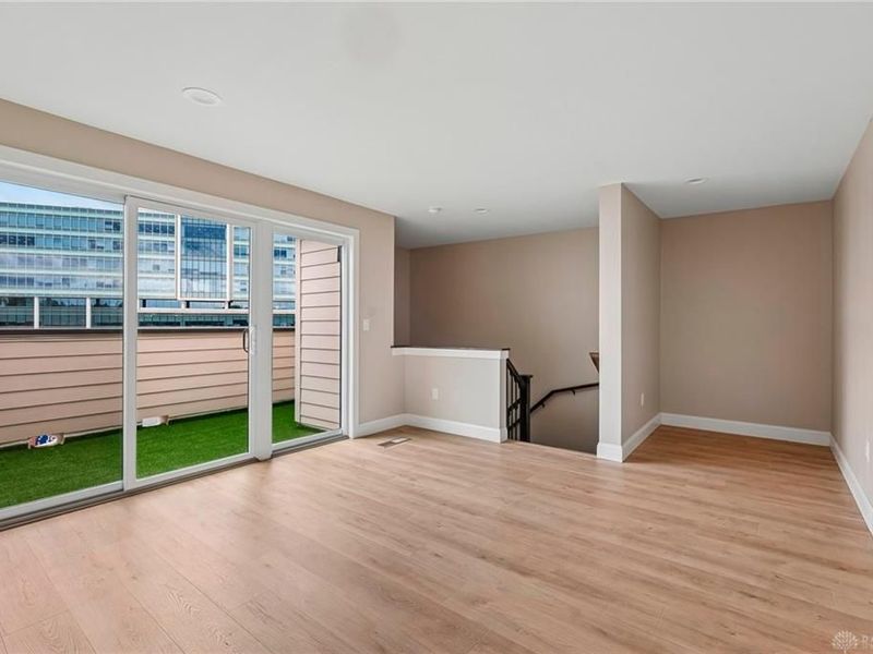 3908 Edwards Road, Unit B, Cincinnati, OH 45209 Photo 5