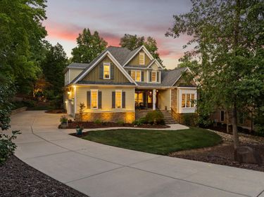 187 Broad Leaf Court, Chapel Hill, NC 27517